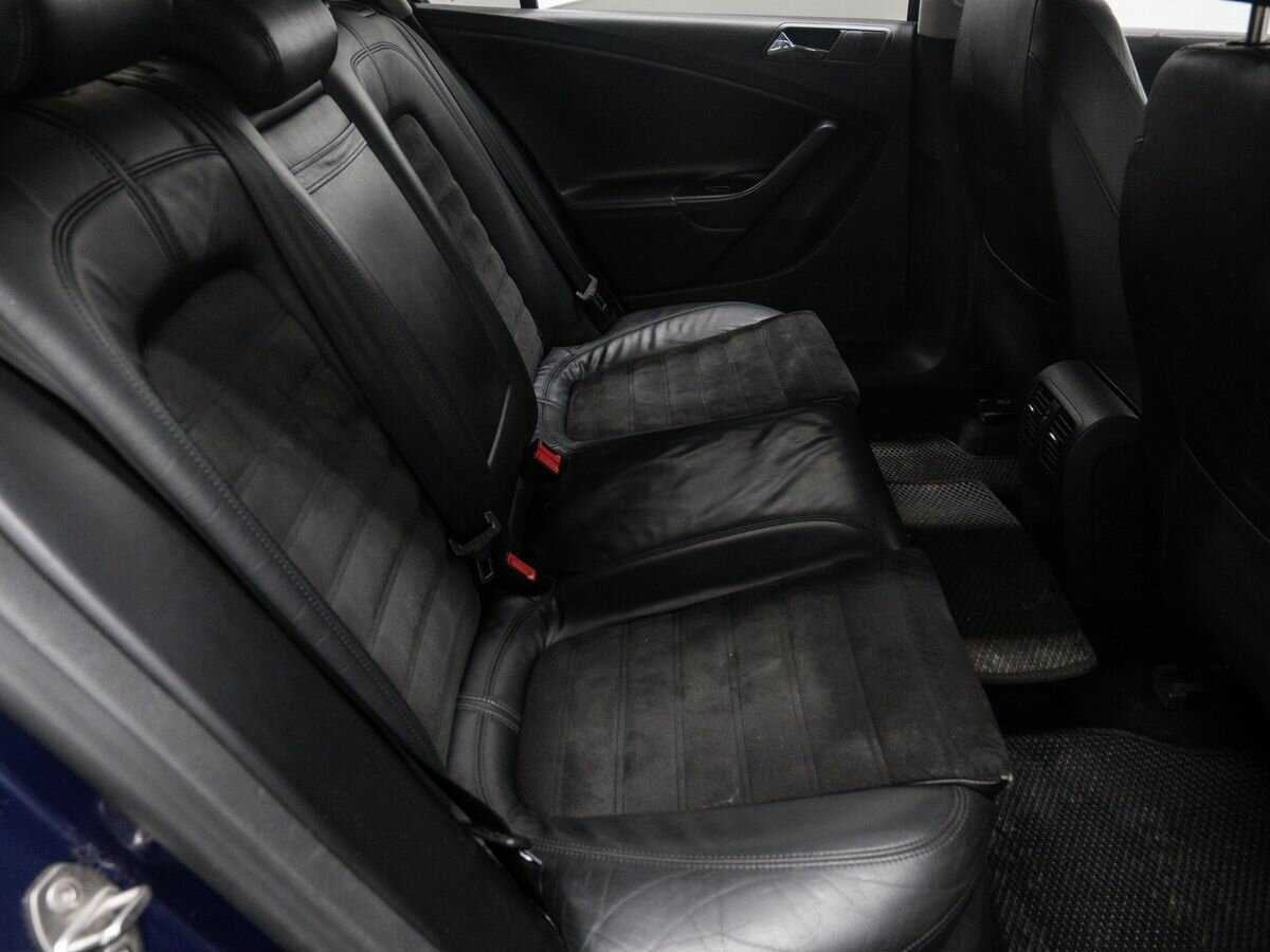 Купить Volkswagen Passat с пробегом. Фото: #8