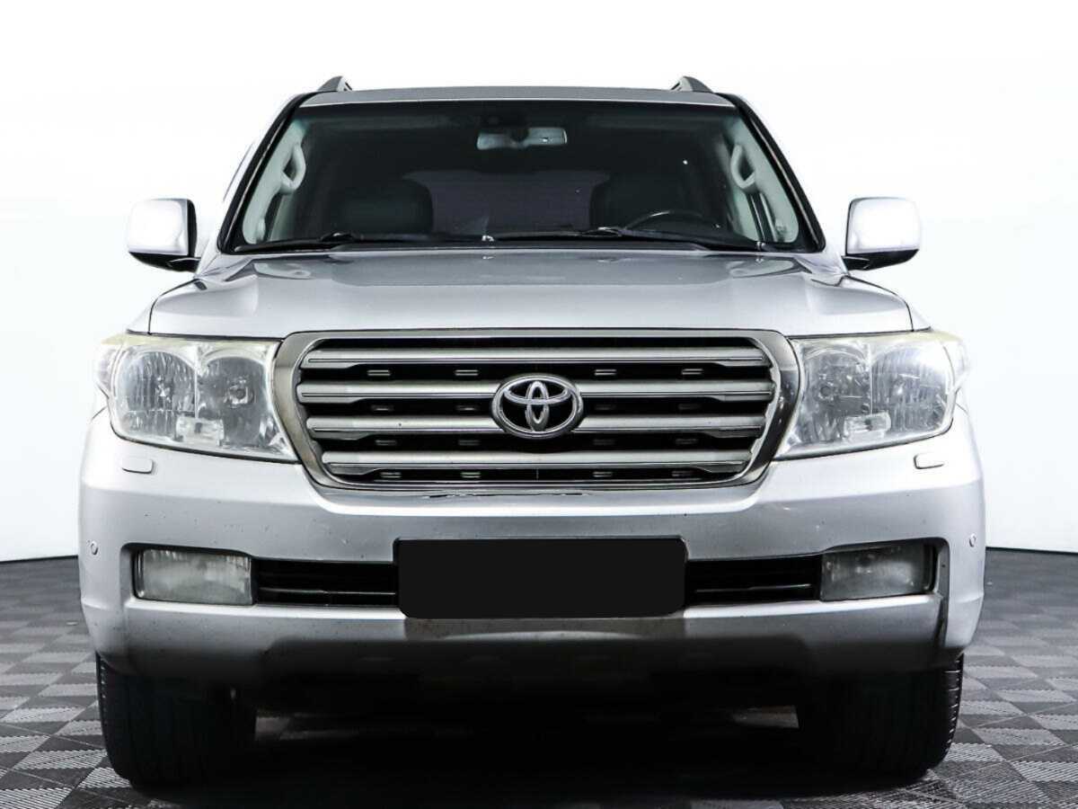 Купить Toyota Land Cruiser с пробегом. Фото: #1