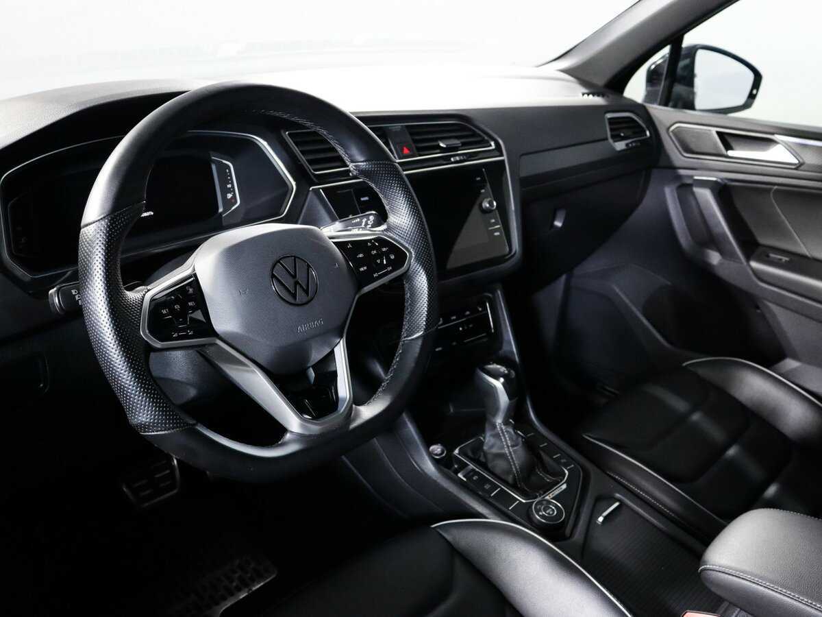 Купить Volkswagen Tiguan с пробегом. Фото: #10
