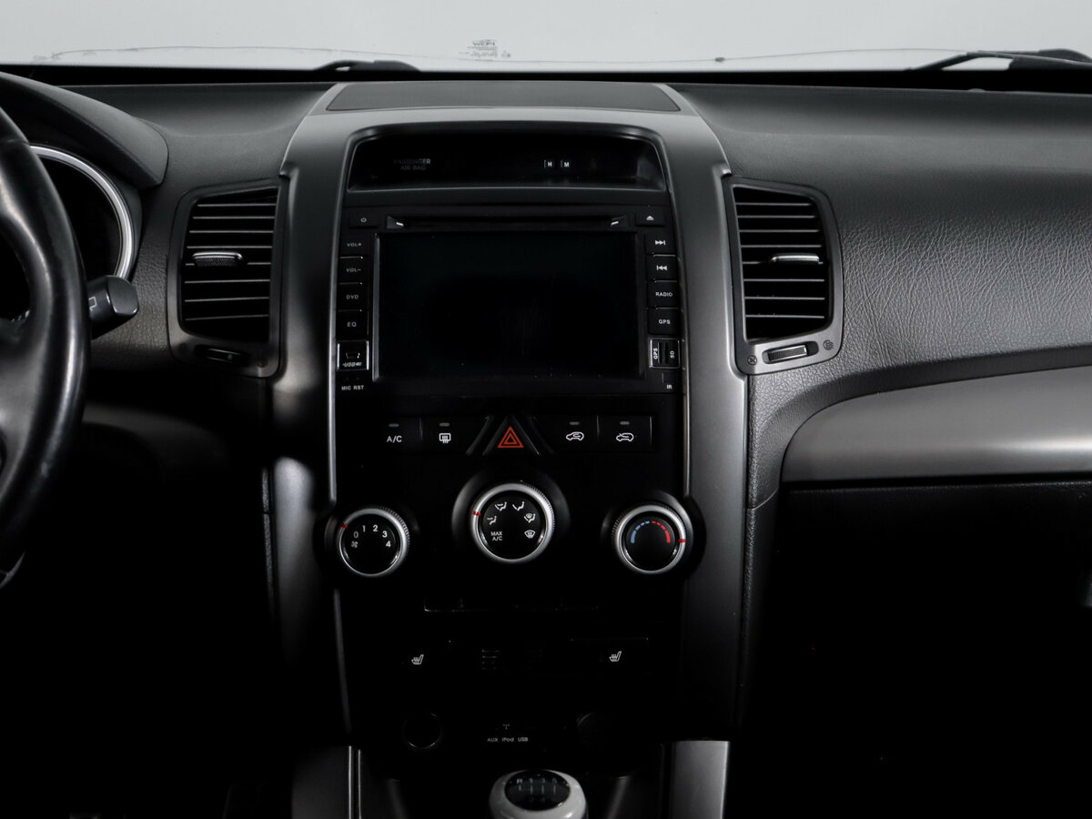 Купить Kia Sorento с пробегом. Фото: #12