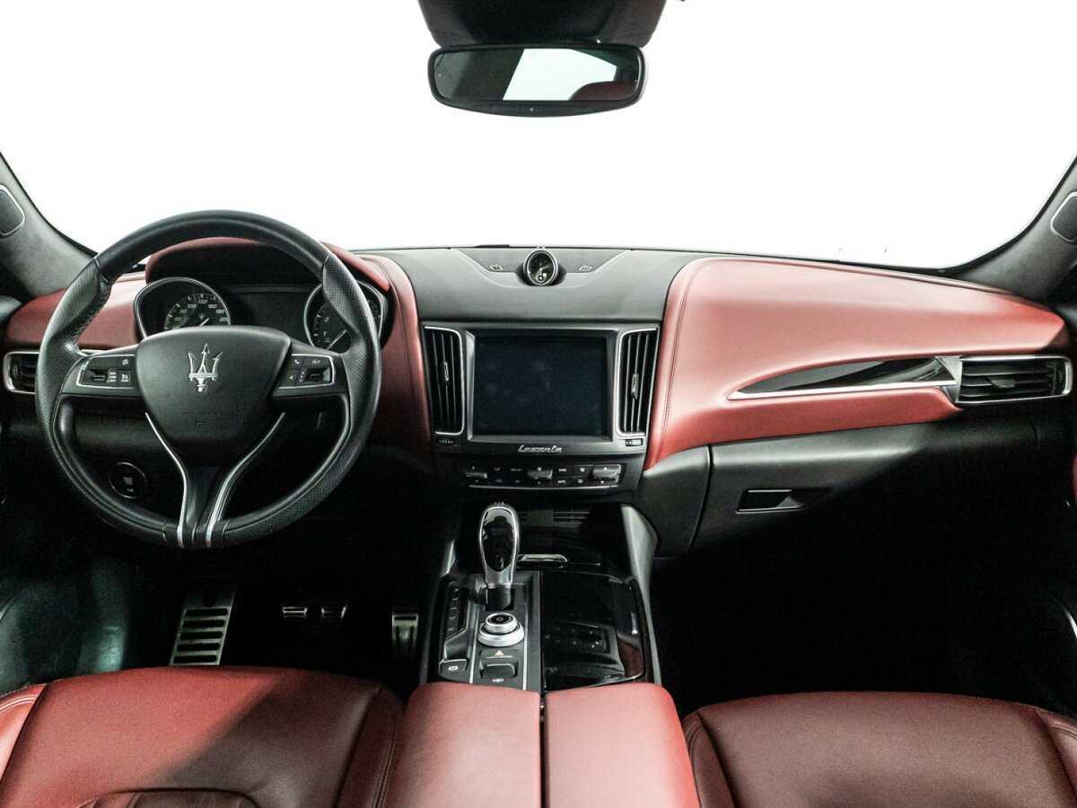 Купить Maserati Levante с пробегом. Фото: #12
