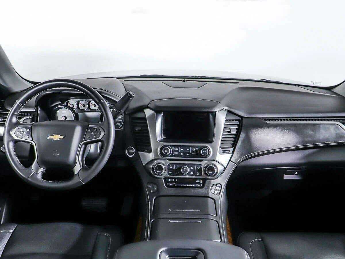 Купить Chevrolet Tahoe с пробегом. Фото: #9