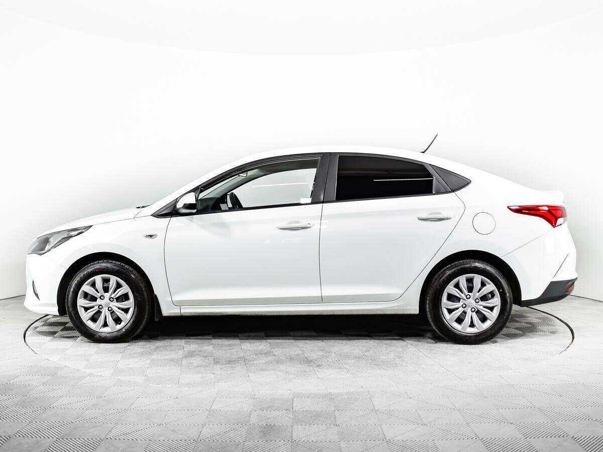 Купить Hyundai Solaris с пробегом. Фото: #7