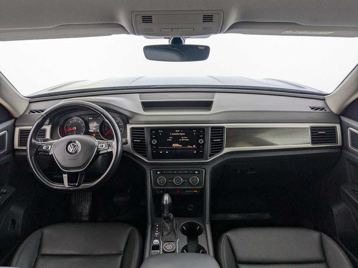 Купить Volkswagen Teramont с пробегом. Фото: #22