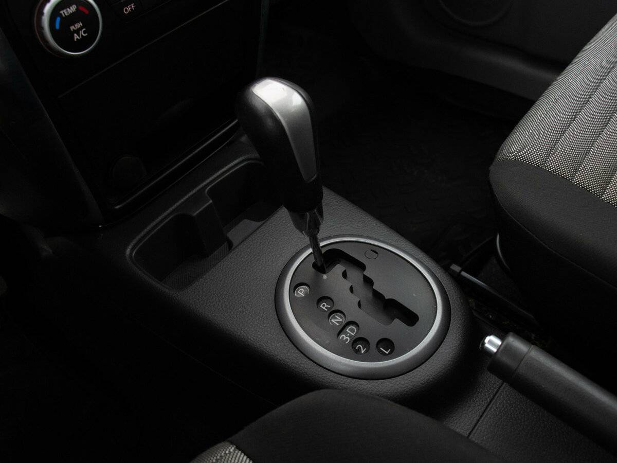 Купить Suzuki SX4 с пробегом. Фото: #9