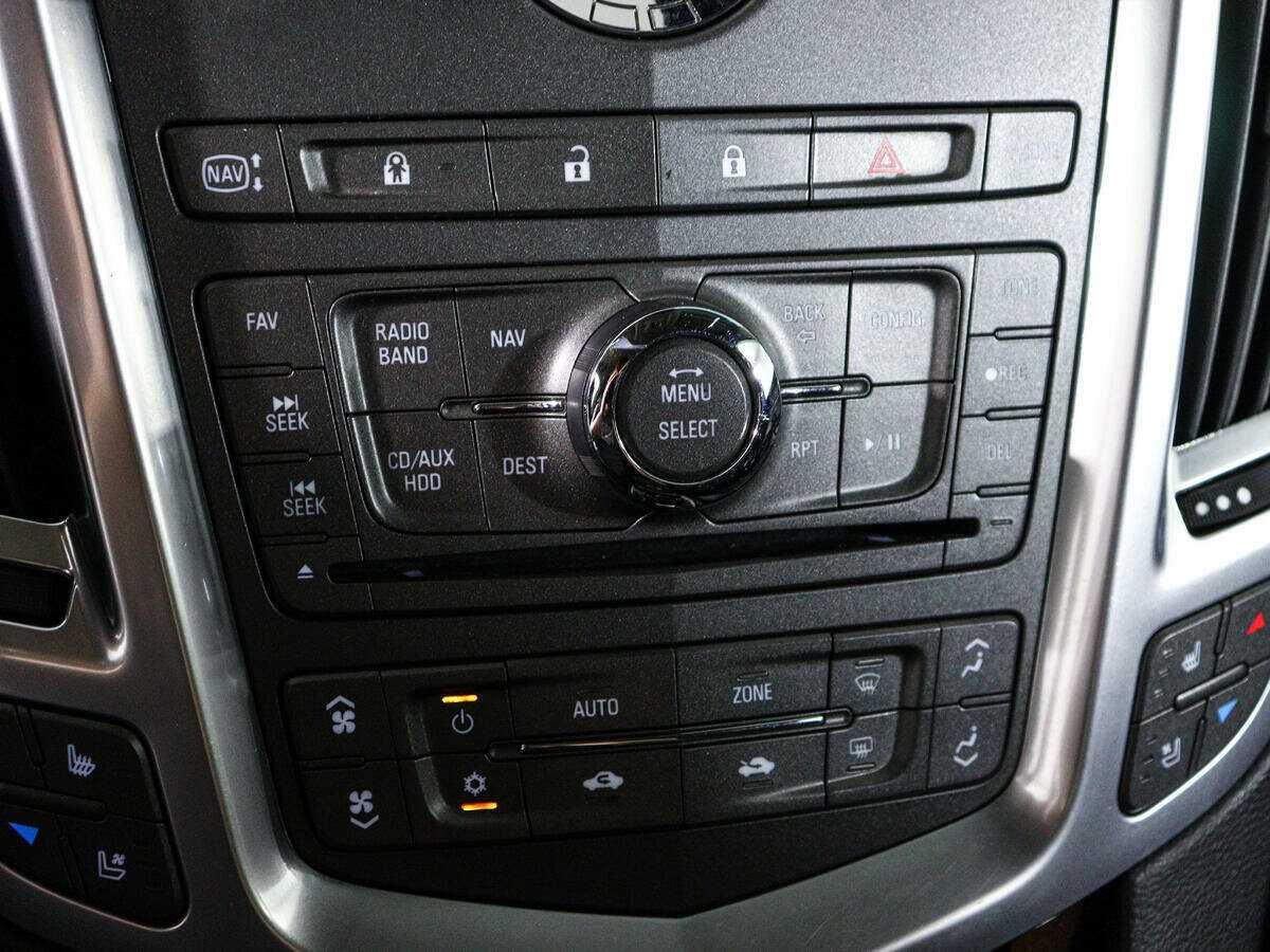 Купить Cadillac SRX с пробегом. Фото: #21