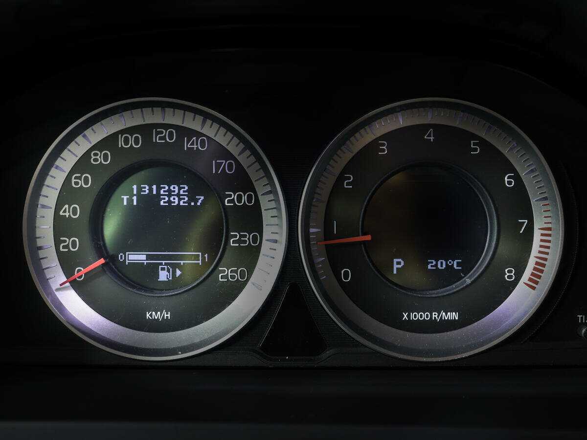 Купить Volvo S60 с пробегом. Фото: #6