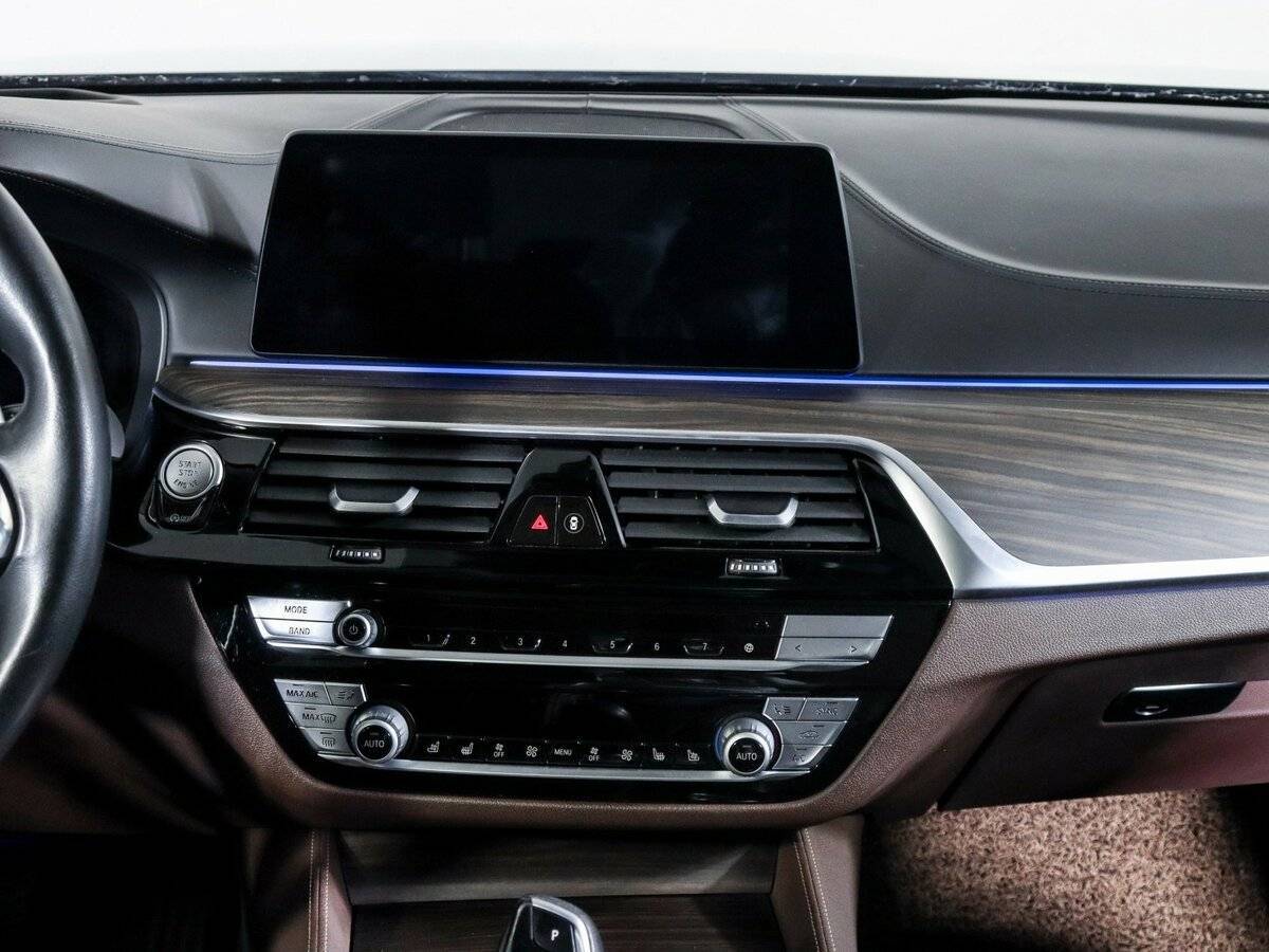 Купить BMW 5 серии с пробегом. Фото: #9