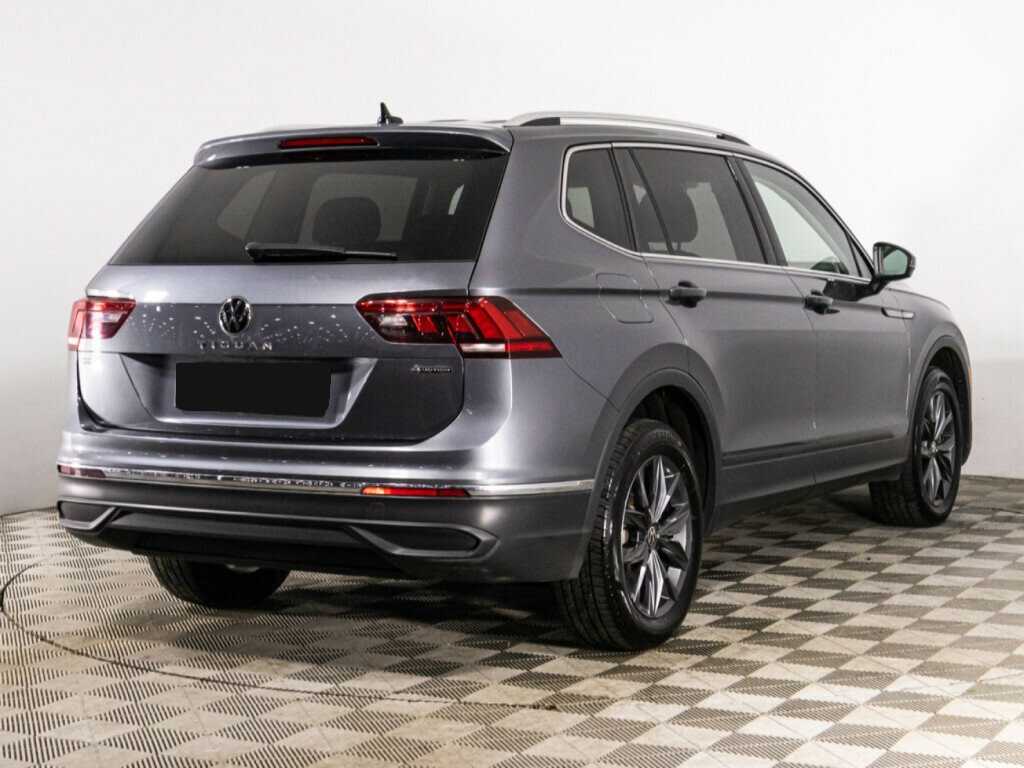 Купить Volkswagen Tiguan с пробегом. Фото: #4