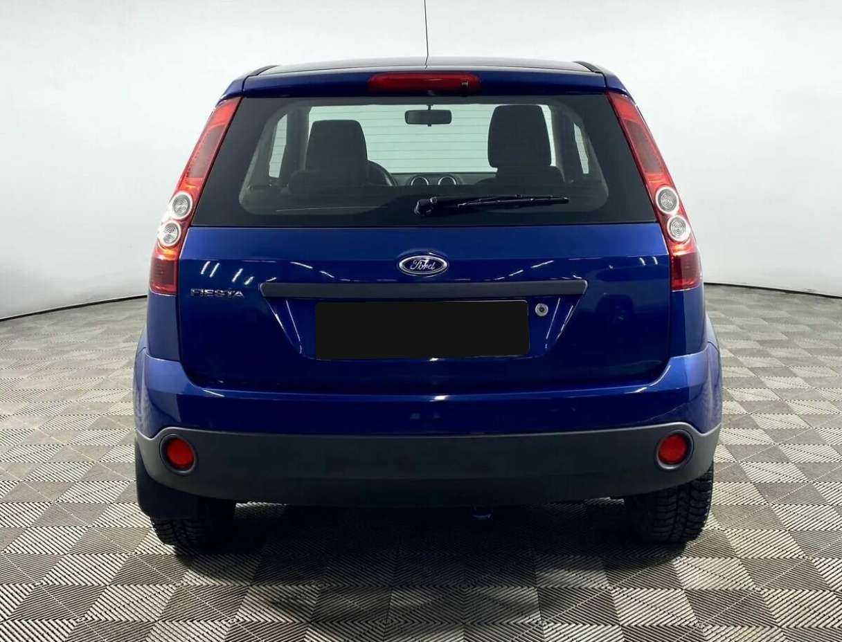Купить Ford Fiesta с пробегом. Фото: #5