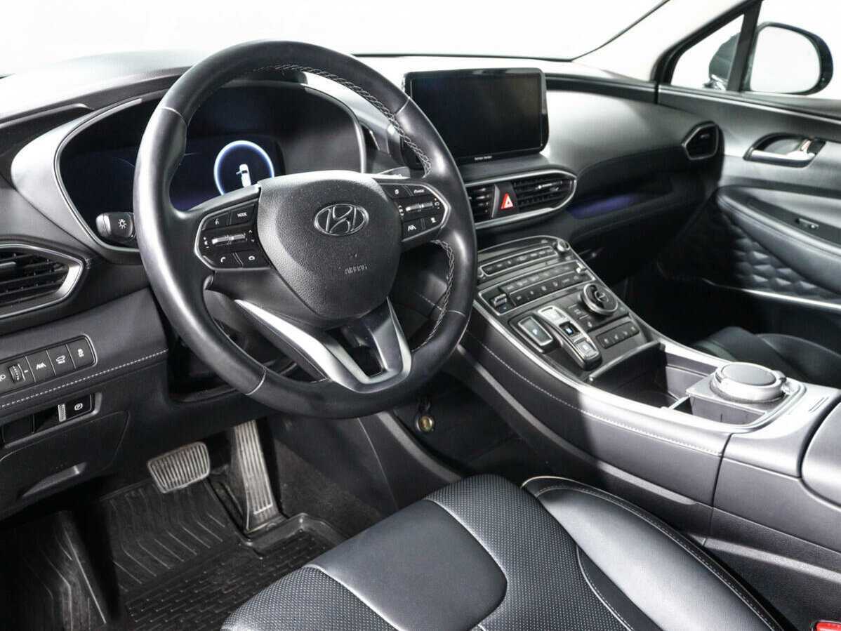 Купить Hyundai Santa Fe с пробегом. Фото: #11