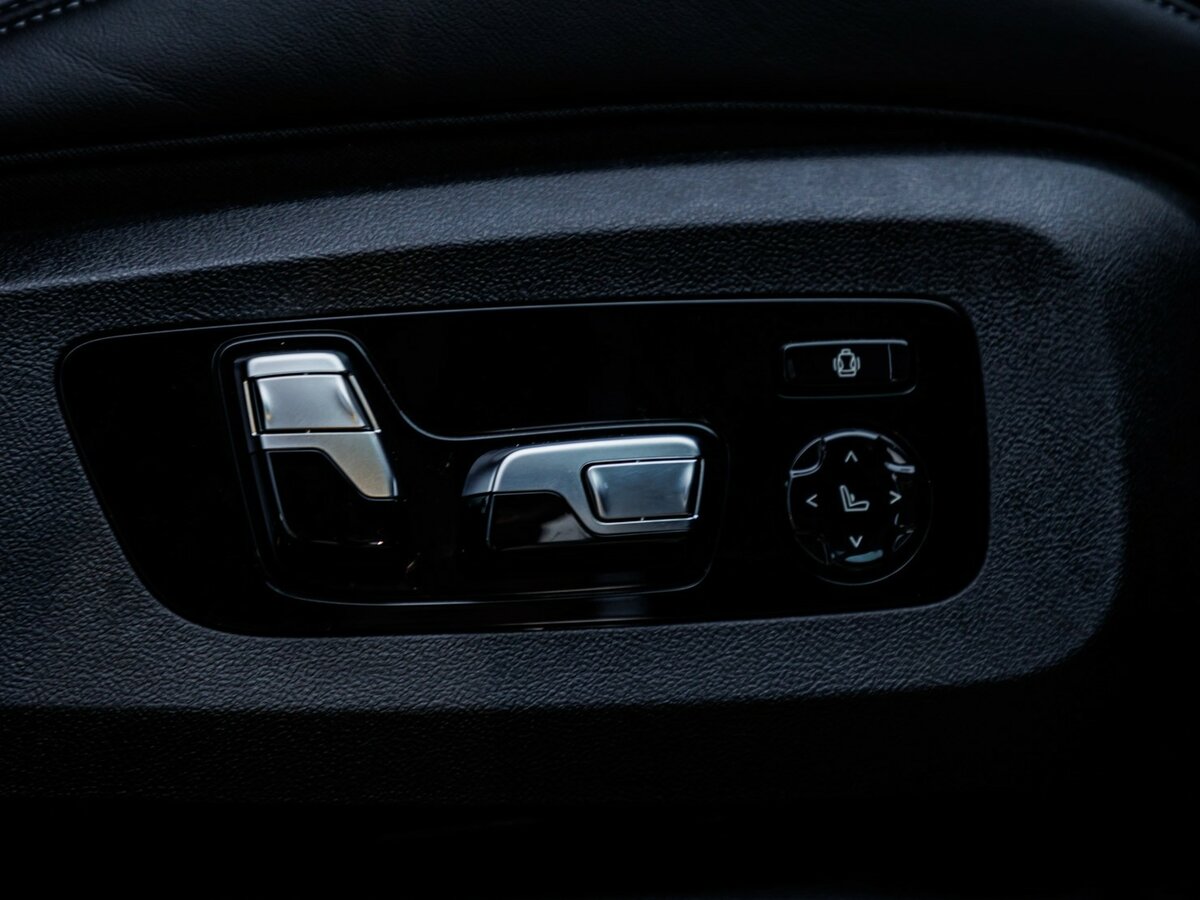 Купить BMW XM с пробегом. Фото: #20