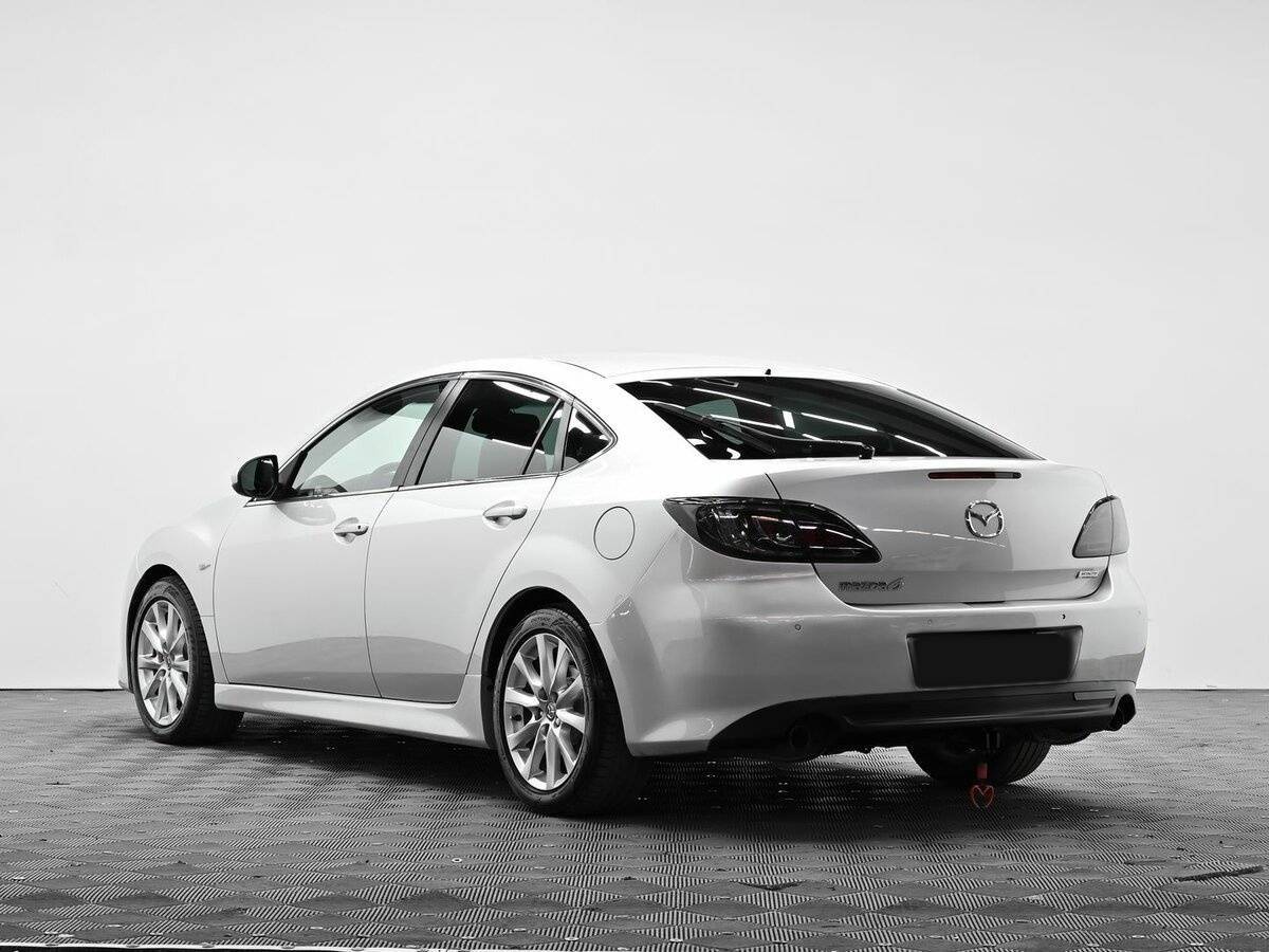 Купить Mazda 6 с пробегом. Фото: #2