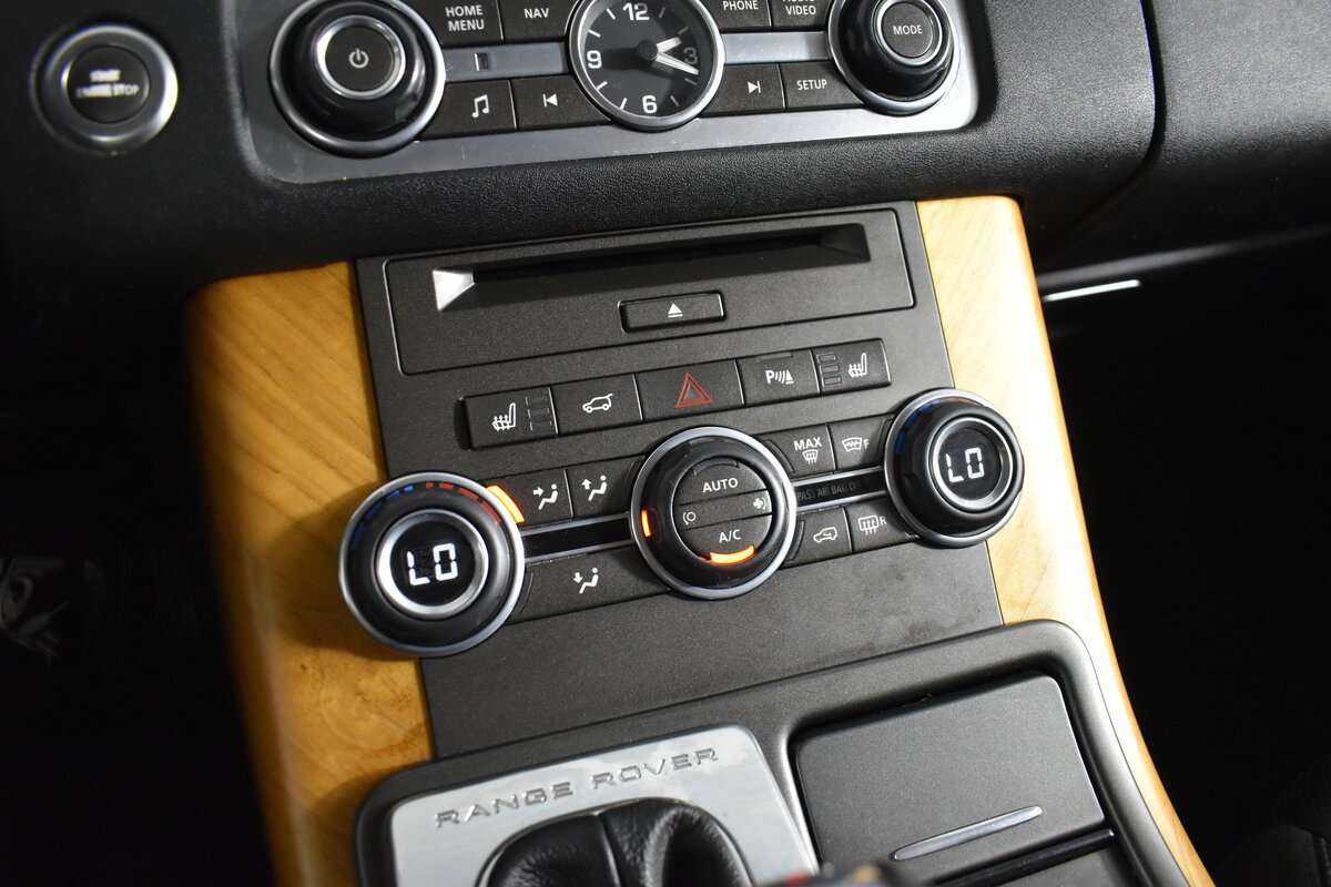 Купить Land Rover Range Rover Sport с пробегом. Фото: #18