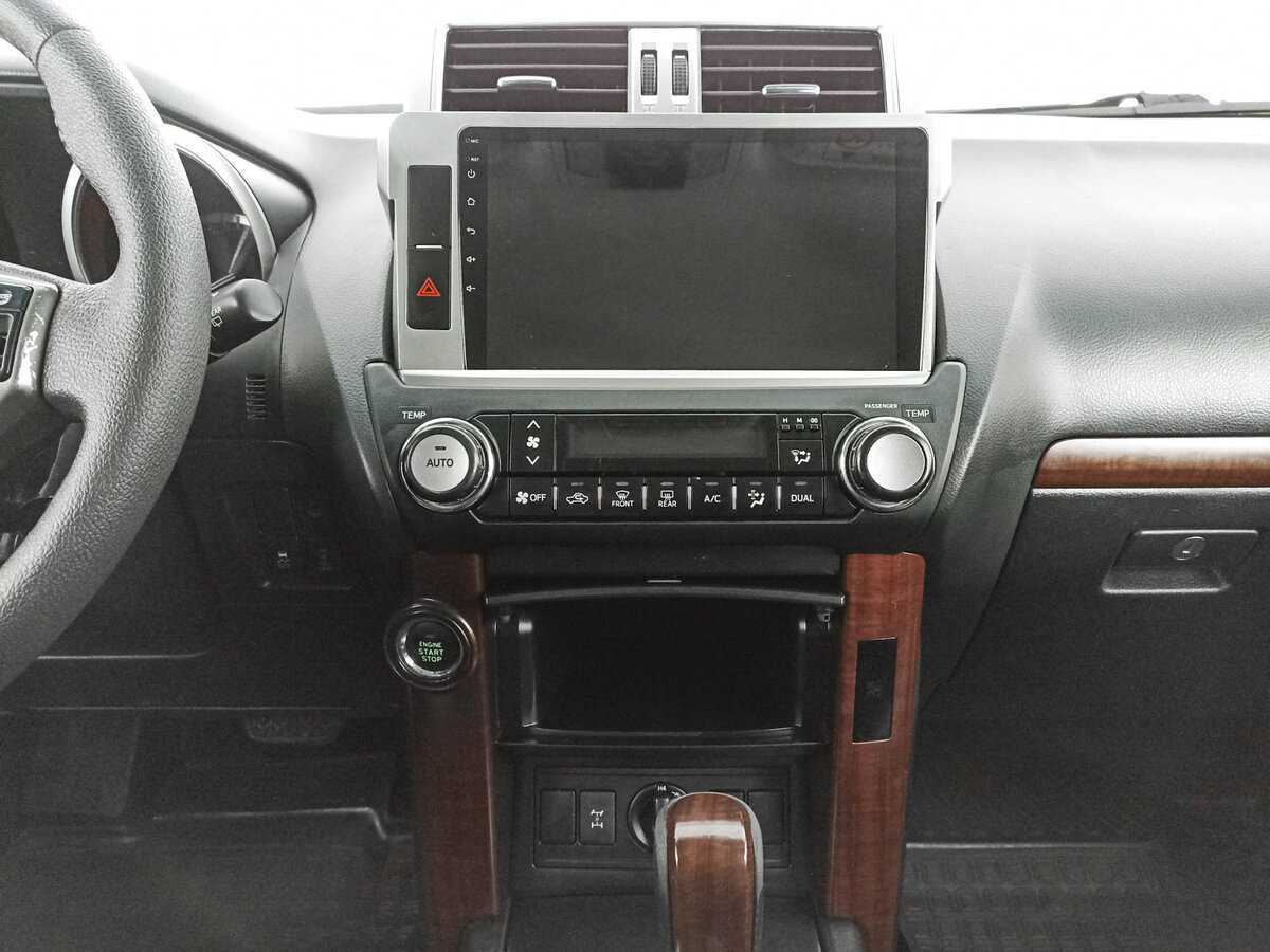 Купить Toyota Land Cruiser Prado с пробегом. Фото: #14