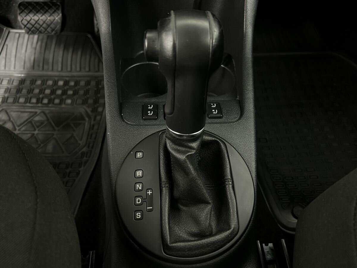 Купить Skoda Fabia с пробегом. Фото: #12