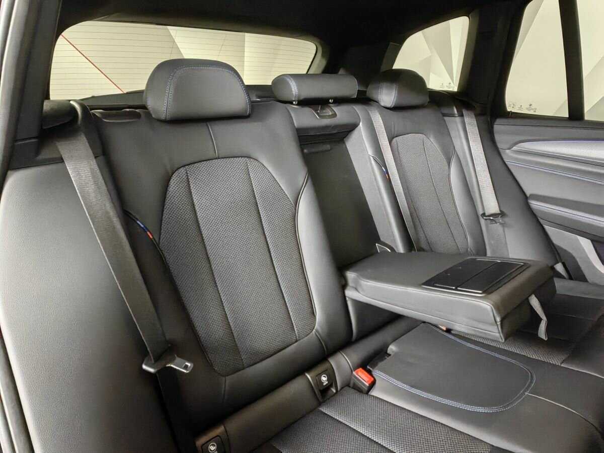 Купить BMW X3 с пробегом. Фото: #12