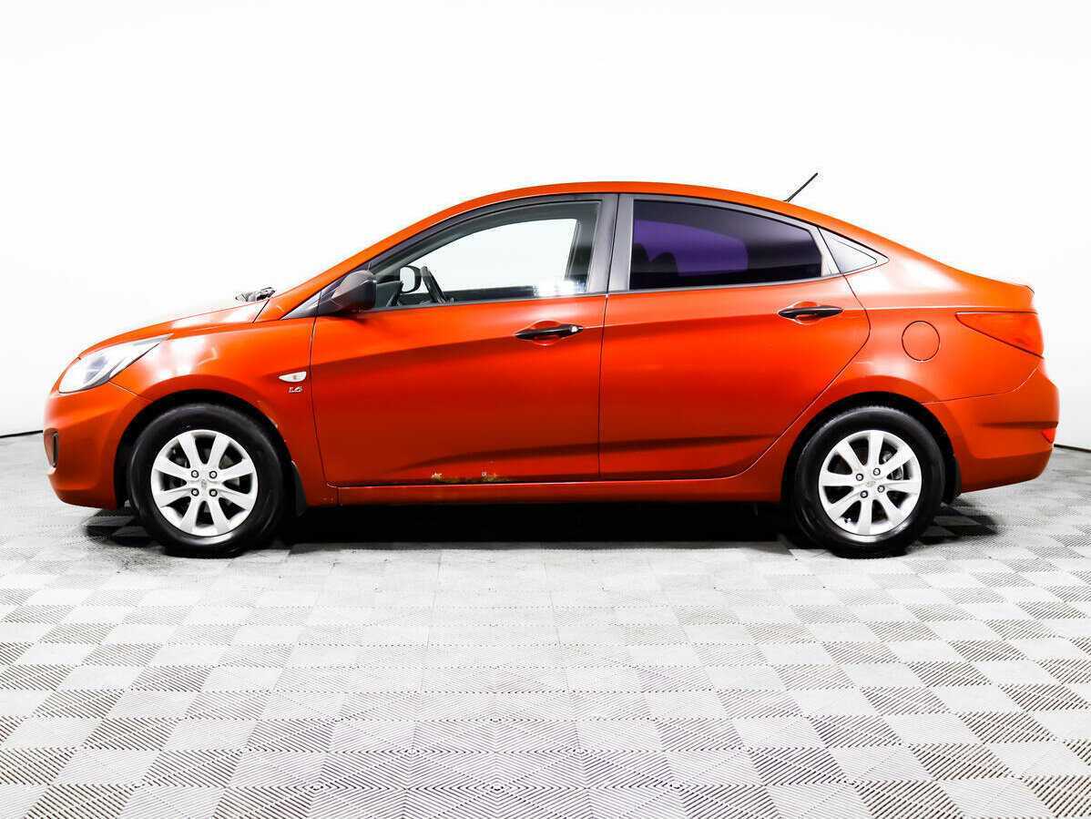 Купить Hyundai Solaris с пробегом. Фото: #7
