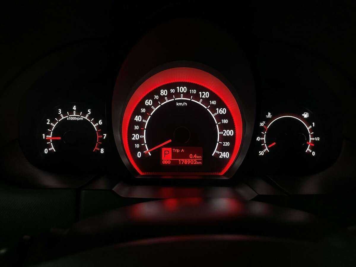 Купить Kia Ceed с пробегом. Фото: #10