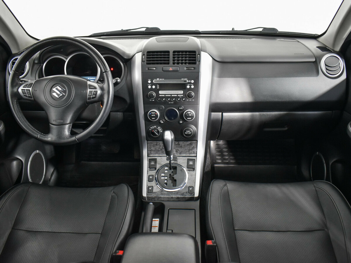Купить Suzuki Grand Vitara с пробегом. Фото: #14