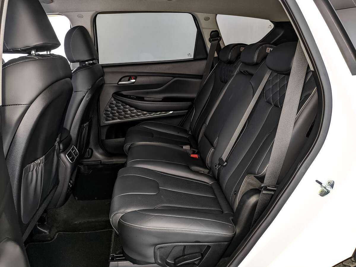 Купить Hyundai Santa Fe с пробегом. Фото: #13