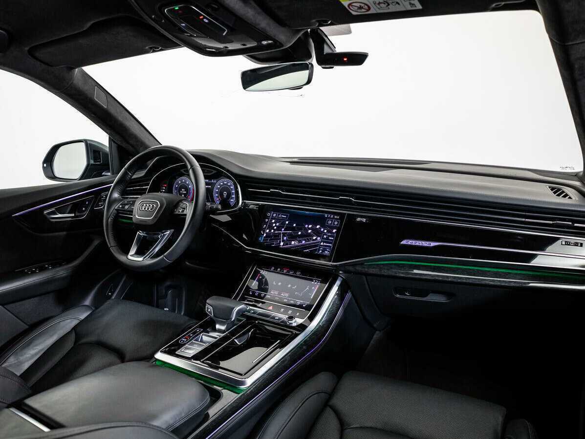 Купить Audi Q8 с пробегом. Фото: #6