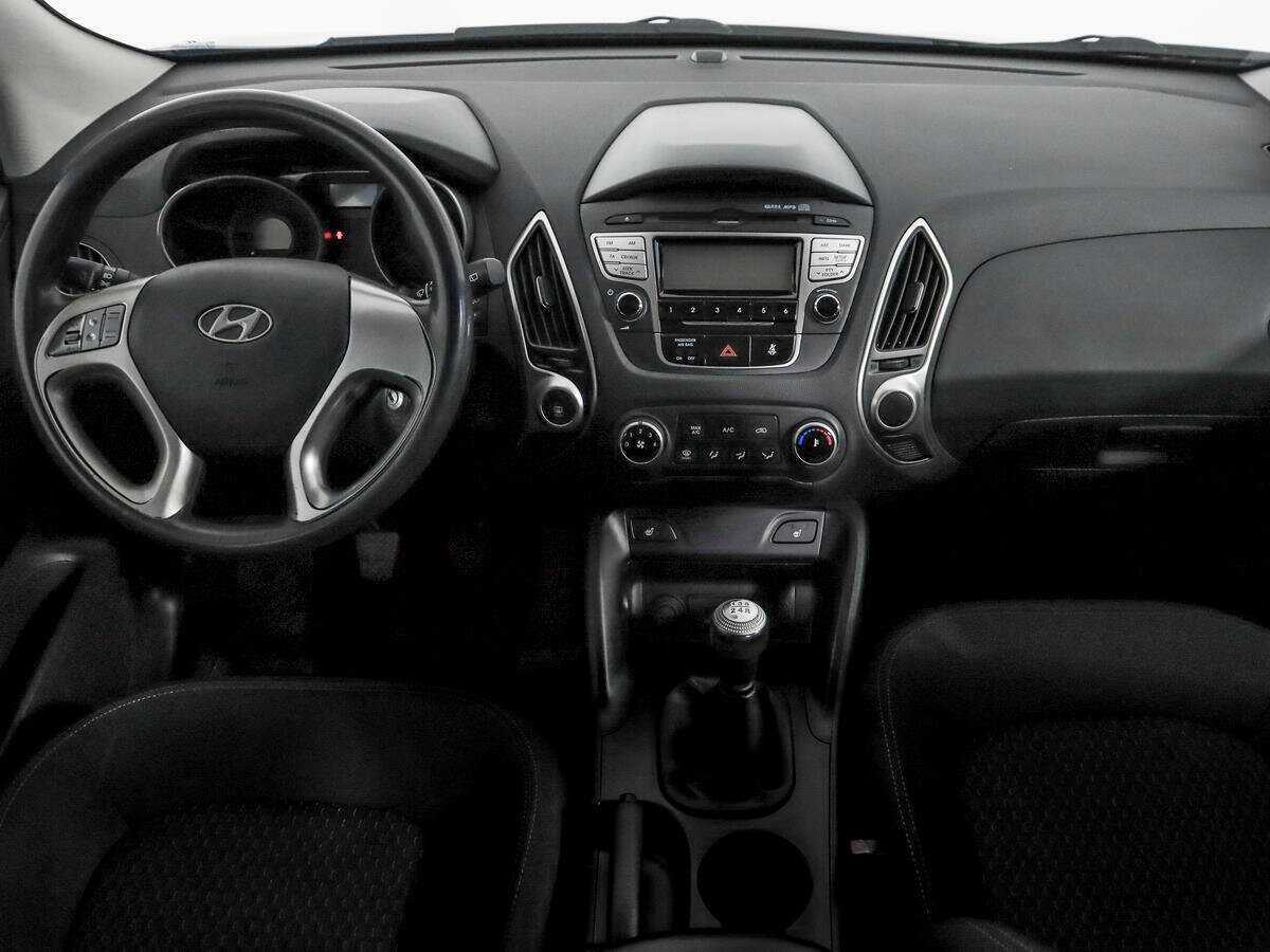 Купить Hyundai ix35 с пробегом. Фото: #7