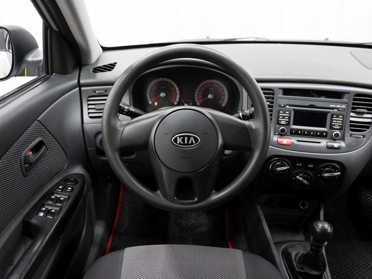 Купить Kia Rio с пробегом. Фото: #13