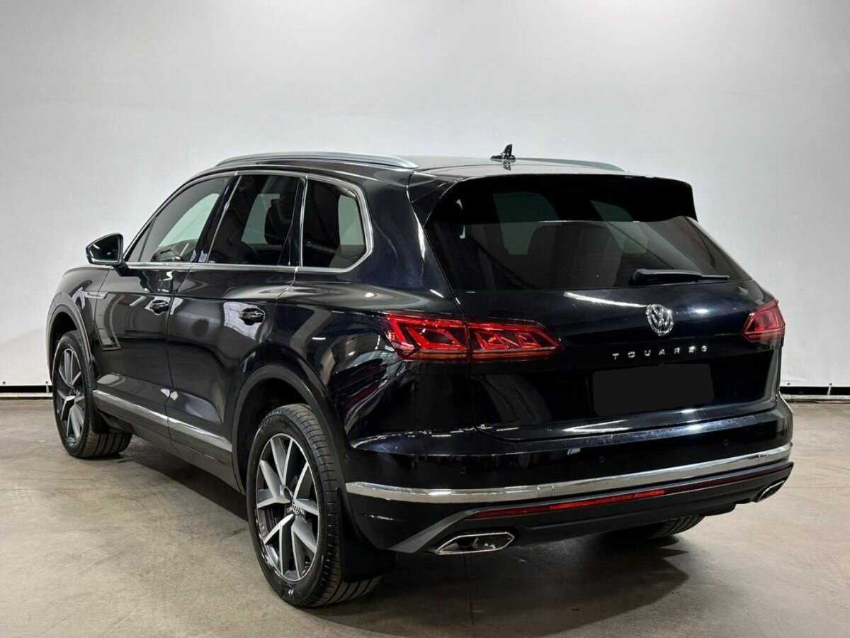 Купить Volkswagen Touareg с пробегом. Фото: #6