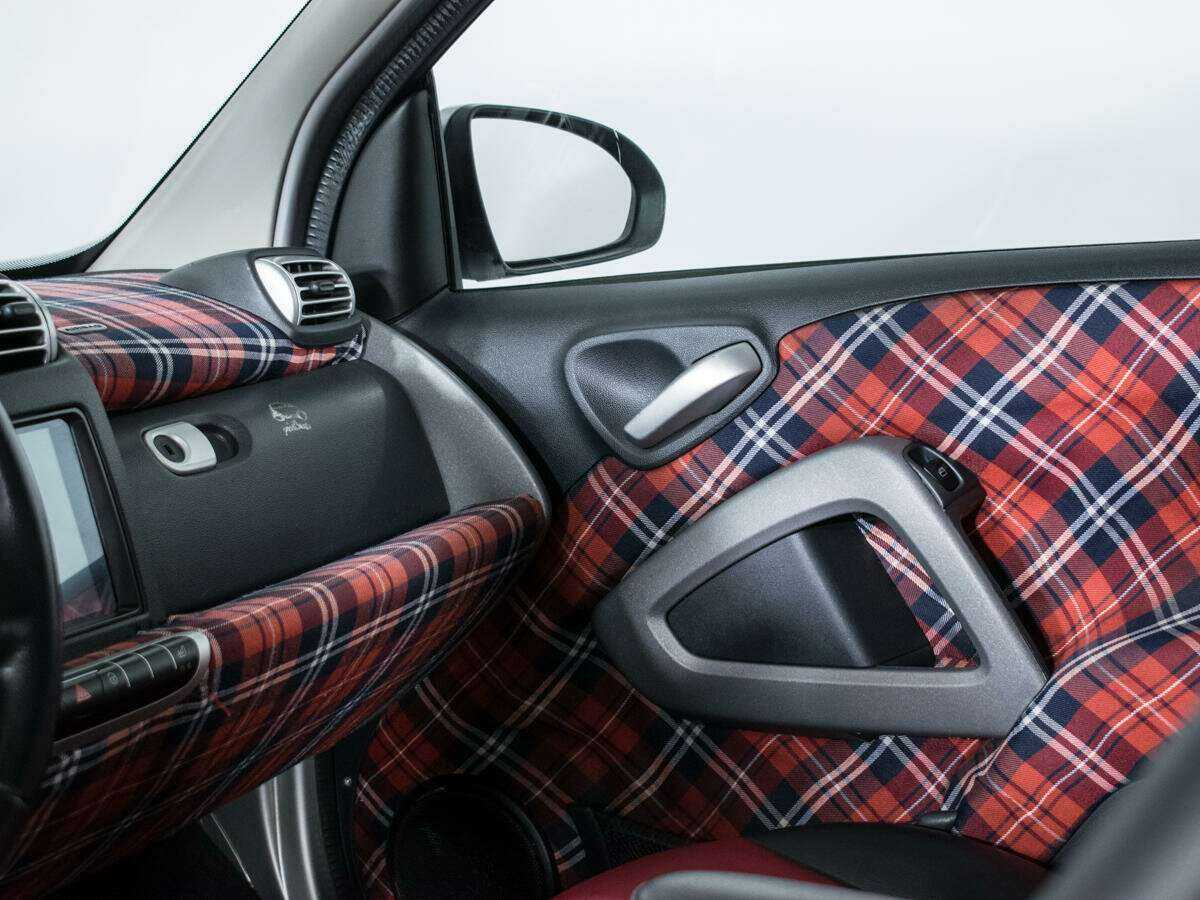 Купить Smart Fortwo с пробегом. Фото: #9