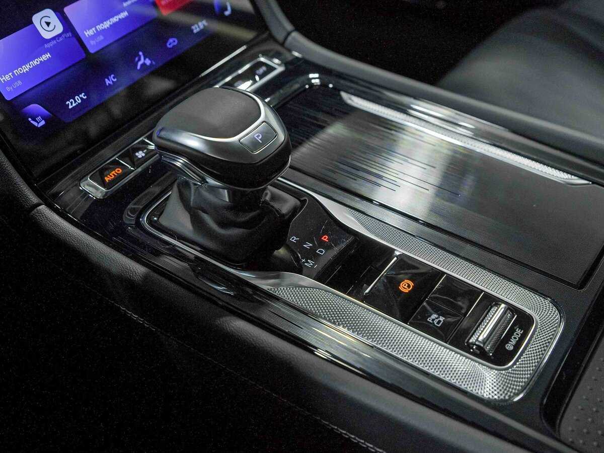 Купить Hongqi H5 с пробегом. Фото: #12