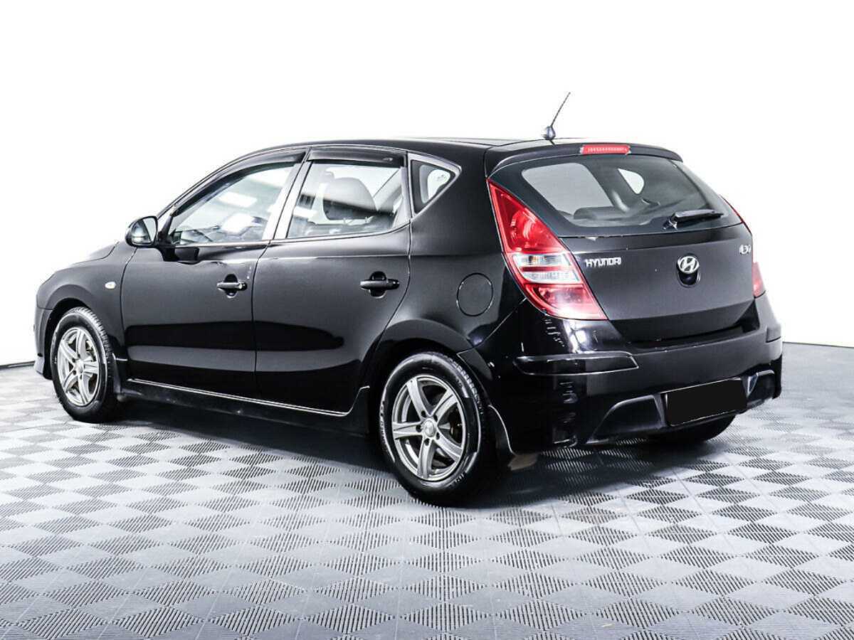 Купить Hyundai i30 с пробегом. Фото: #6