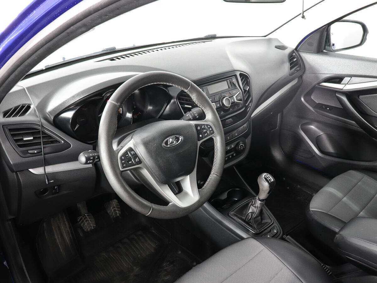 Купить Lada (ВАЗ) Vesta с пробегом. Фото: #8