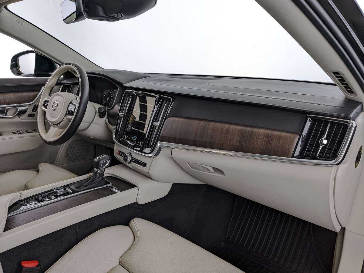 Купить Volvo S90 с пробегом. Фото: #8