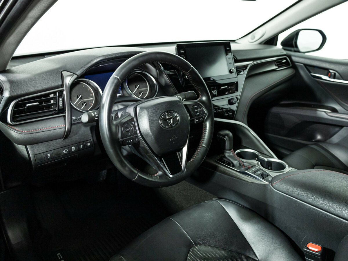 Купить Toyota Camry с пробегом. Фото: #10