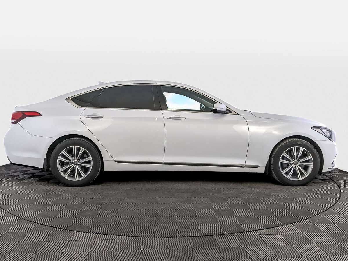 Купить Genesis G80 с пробегом. Фото: #3