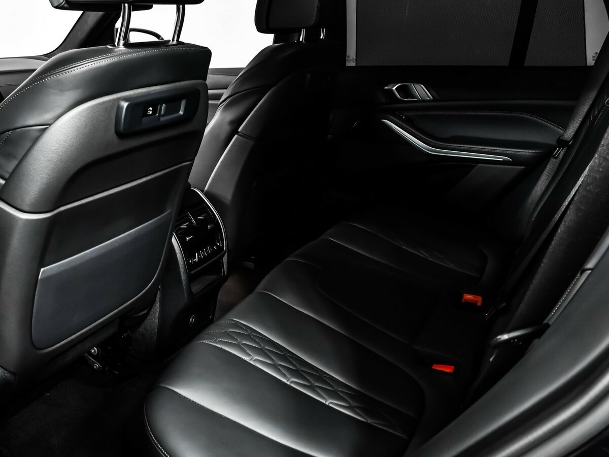 Купить BMW X5 с пробегом. Фото: #10
