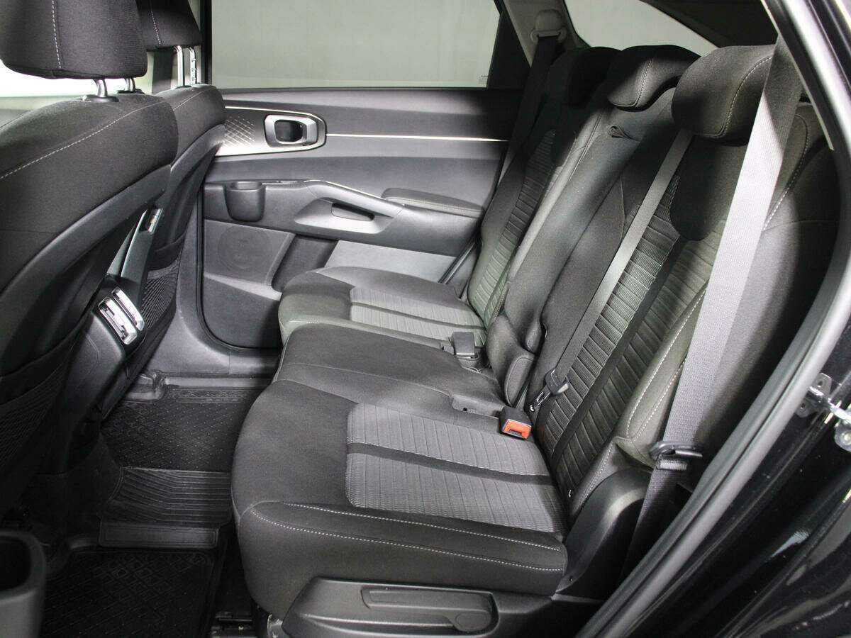 Купить Kia Sorento с пробегом. Фото: #5
