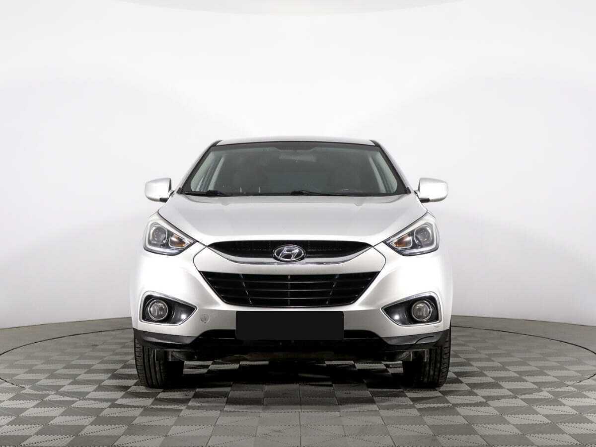 Купить Hyundai ix35 с пробегом. Фото: #1