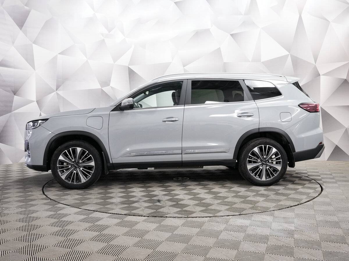 Купить Chery Tiggo 8 Pro Plug-in Hybrid с пробегом. Фото: #1