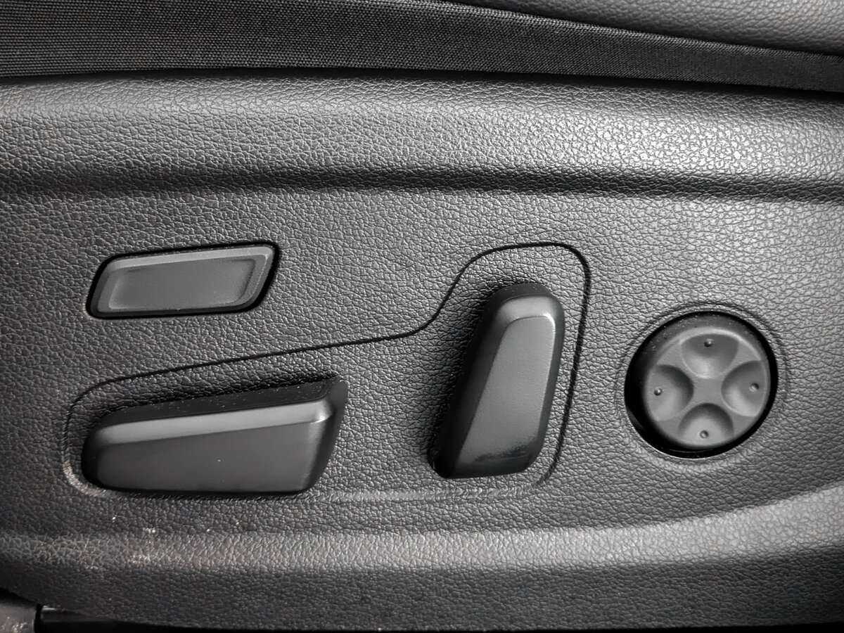Купить Hyundai Santa Fe с пробегом. Фото: #15