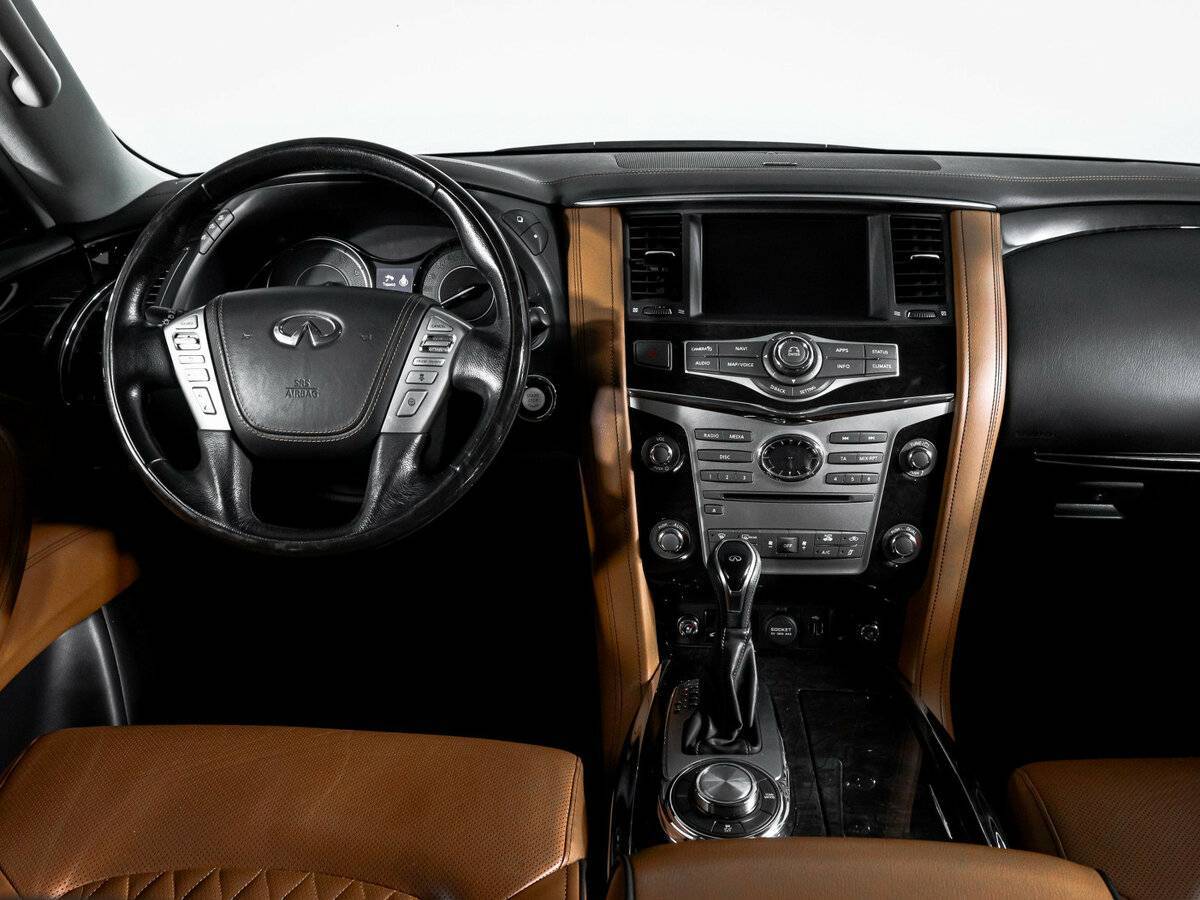 Купить Infiniti QX80 с пробегом. Фото: #11