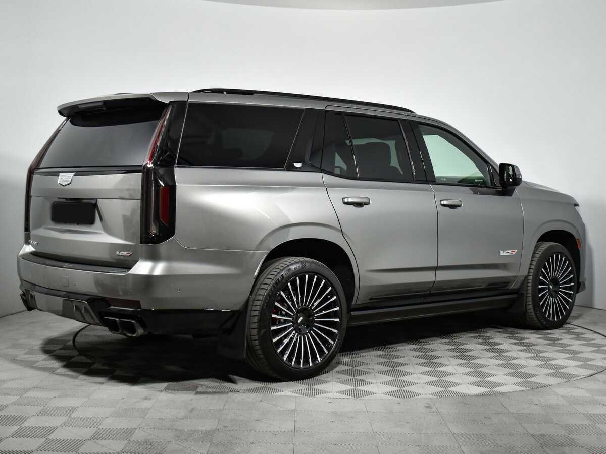Купить Cadillac Escalade-V с пробегом. Фото: #3