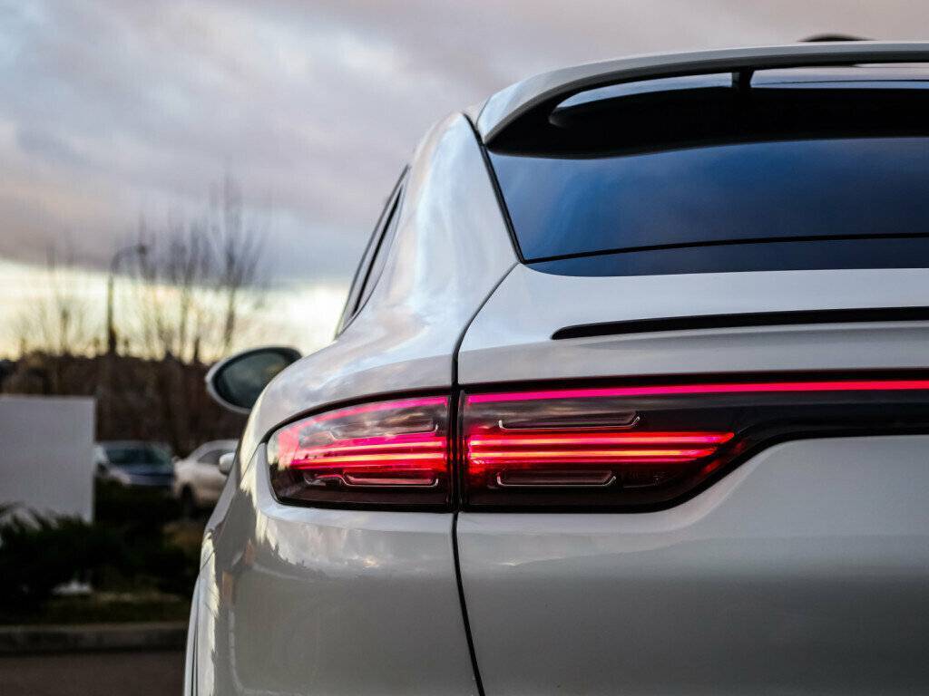 Купить Porsche Cayenne с пробегом. Фото: #25