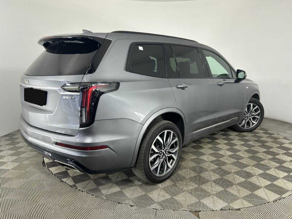 Купить Cadillac XT6 с пробегом. Фото: #4