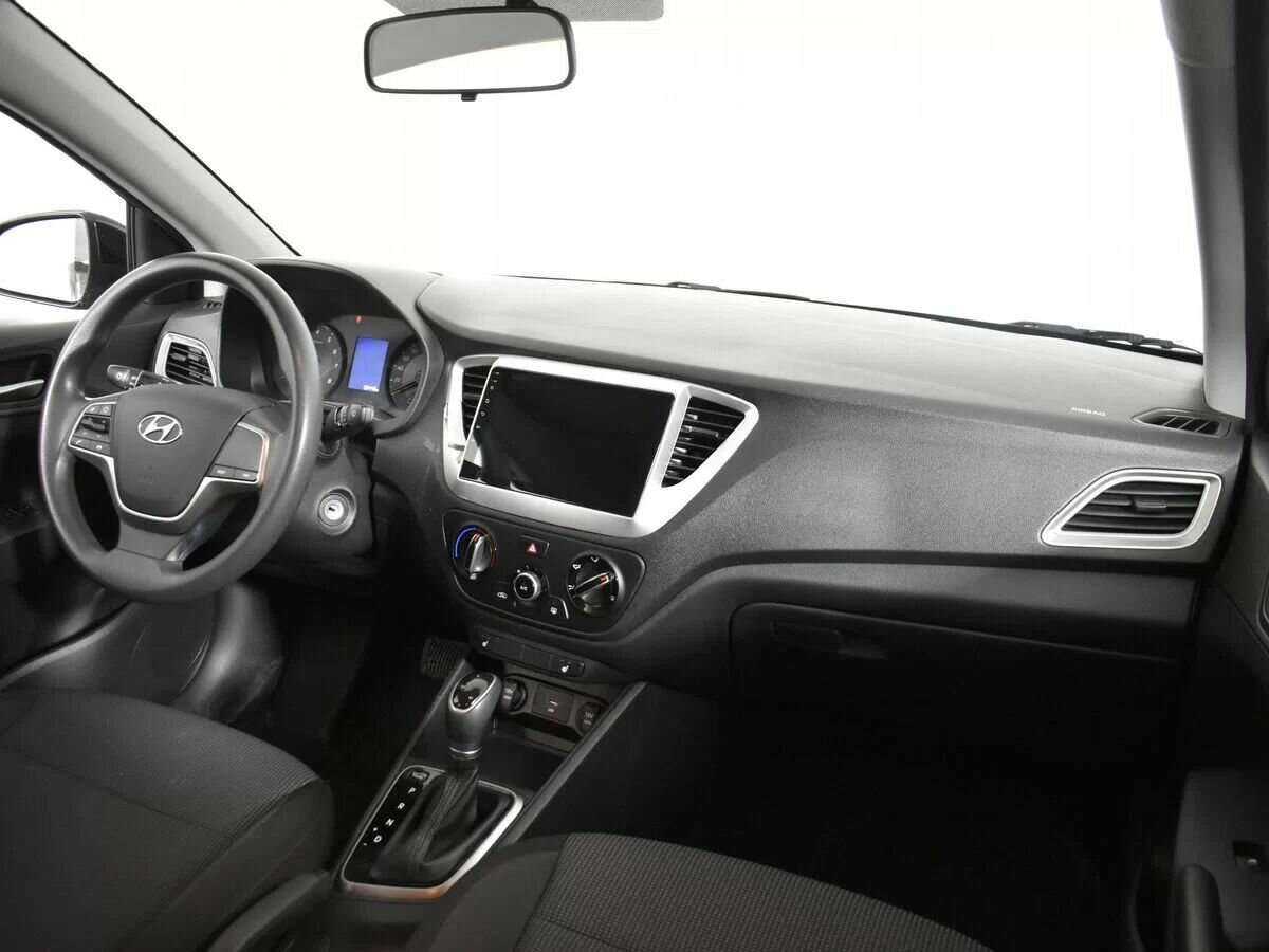Купить Hyundai Solaris с пробегом. Фото: #6