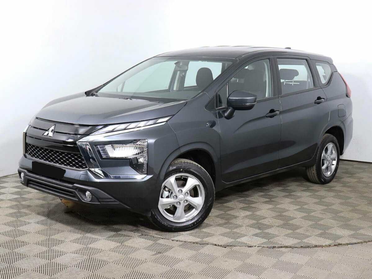 Купить Mitsubishi Xpander с пробегом. Посмотреть фото