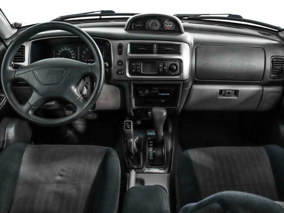 Купить Mitsubishi Pajero Sport с пробегом. Фото: #12