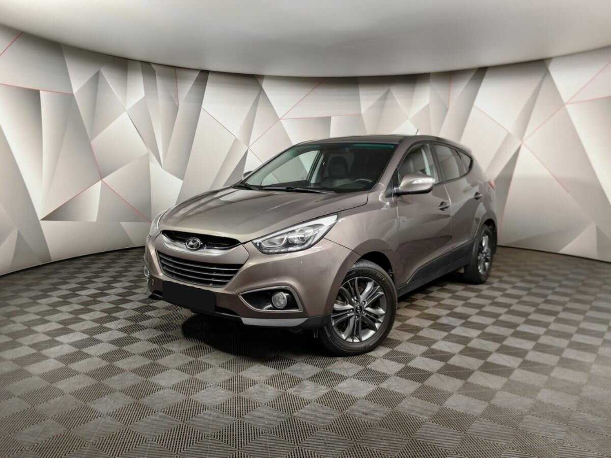 Купить Hyundai ix35 с пробегом. Посмотреть фото