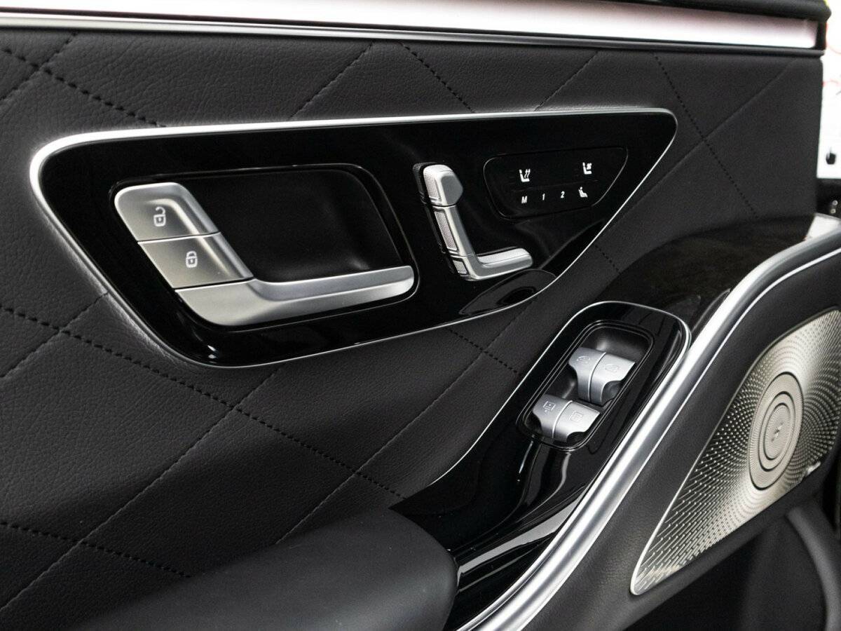 Купить Mercedes-Benz S-Класс с пробегом. Фото: #9